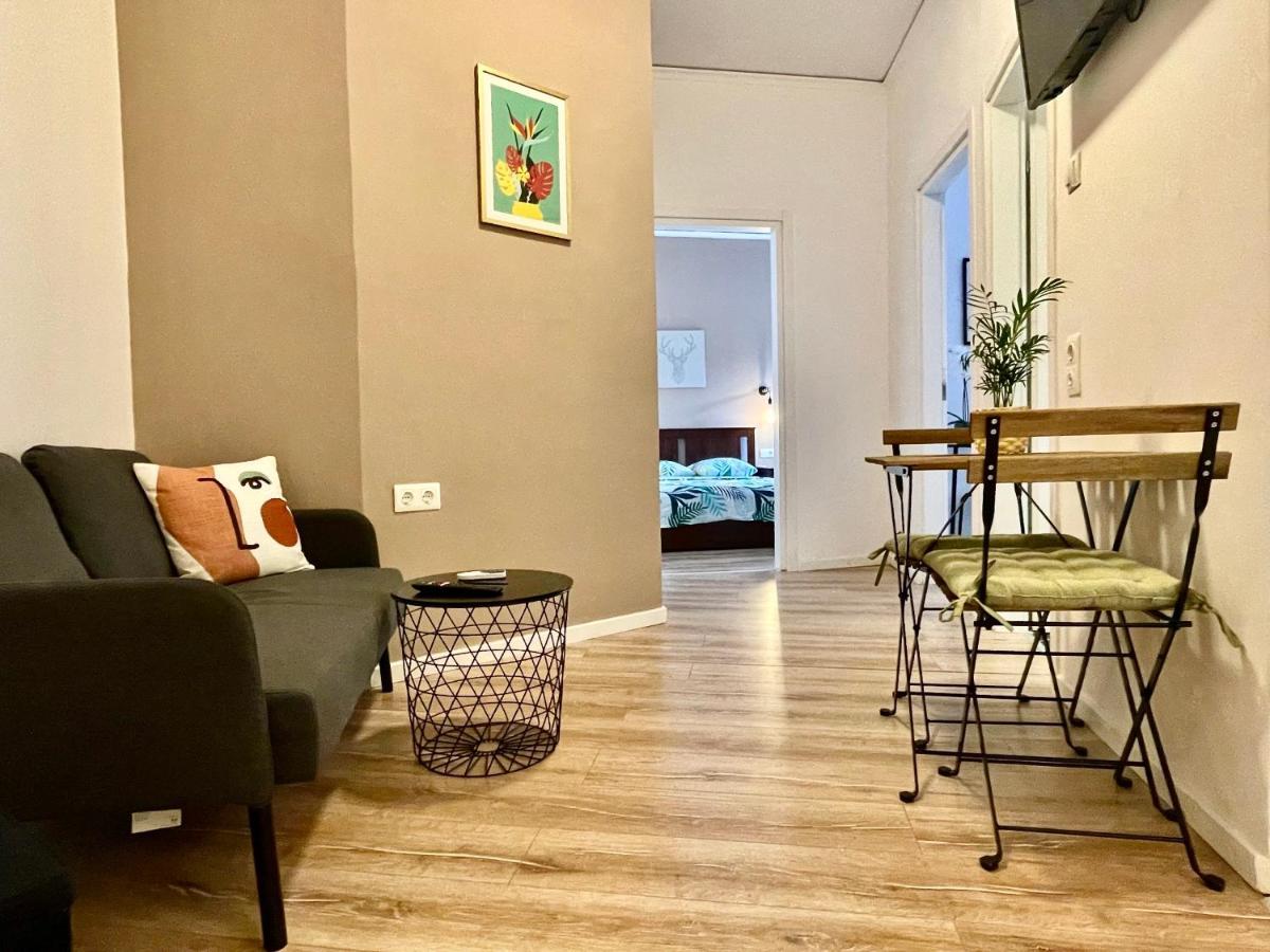 B&B Boutique Two Bedrooms Apartments أثينا المظهر الخارجي الصورة