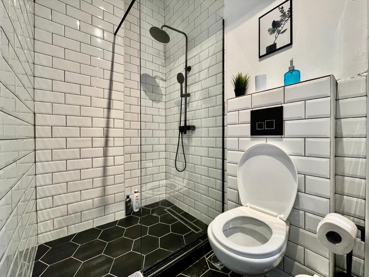 B&B Boutique Two Bedrooms Apartments أثينا المظهر الخارجي الصورة