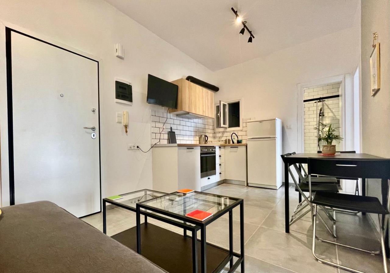 B&B Boutique Two Bedrooms Apartments أثينا المظهر الخارجي الصورة
